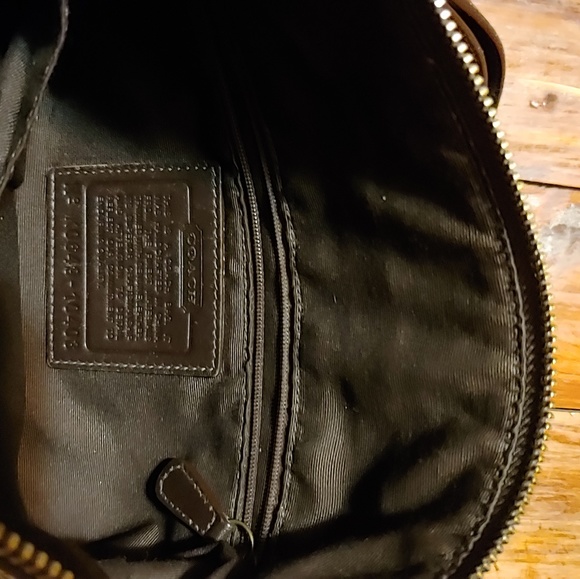 Purse - Picture 3 of 3